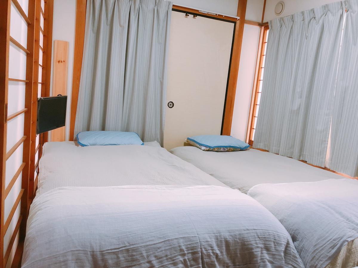 Ryokoheya Hankyukan Osaka Esterno foto