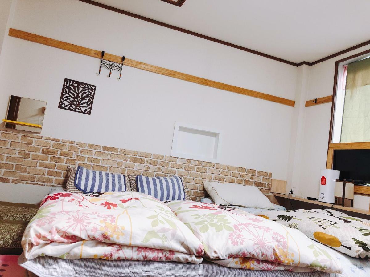 Ryokoheya Hankyukan Osaka Esterno foto